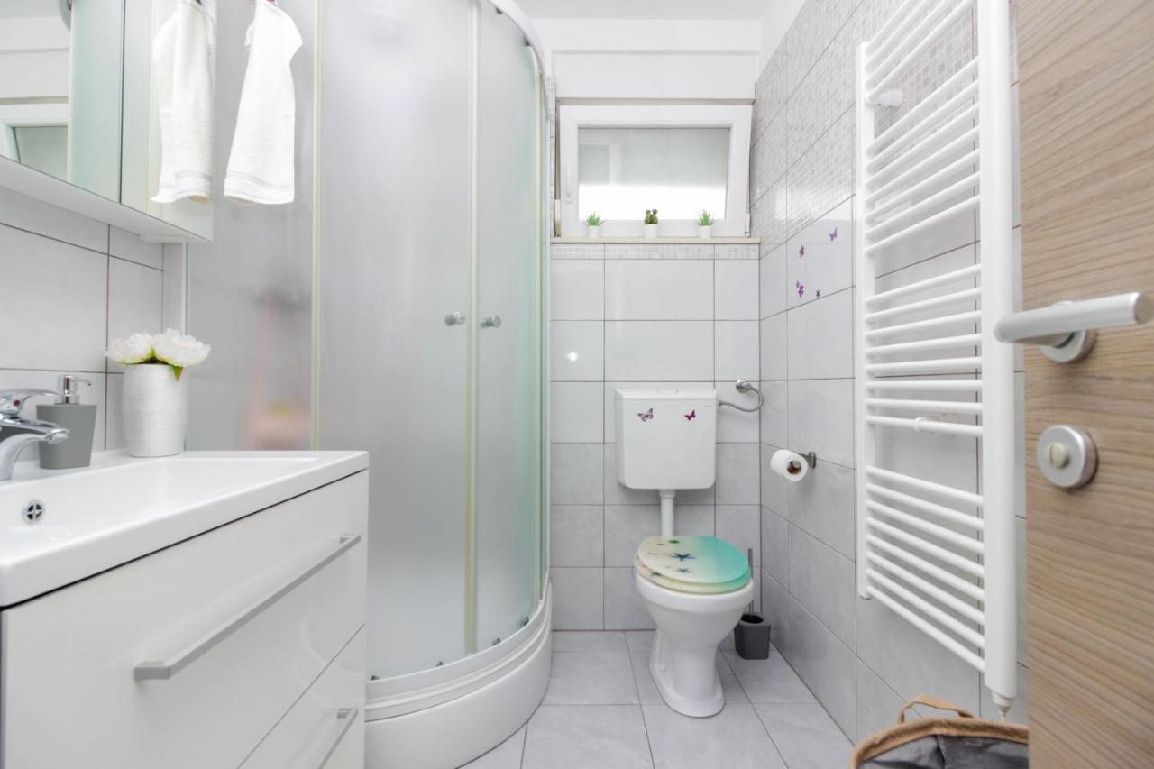 Apartman Tara Lejlighed Zadar Eksteriør billede
