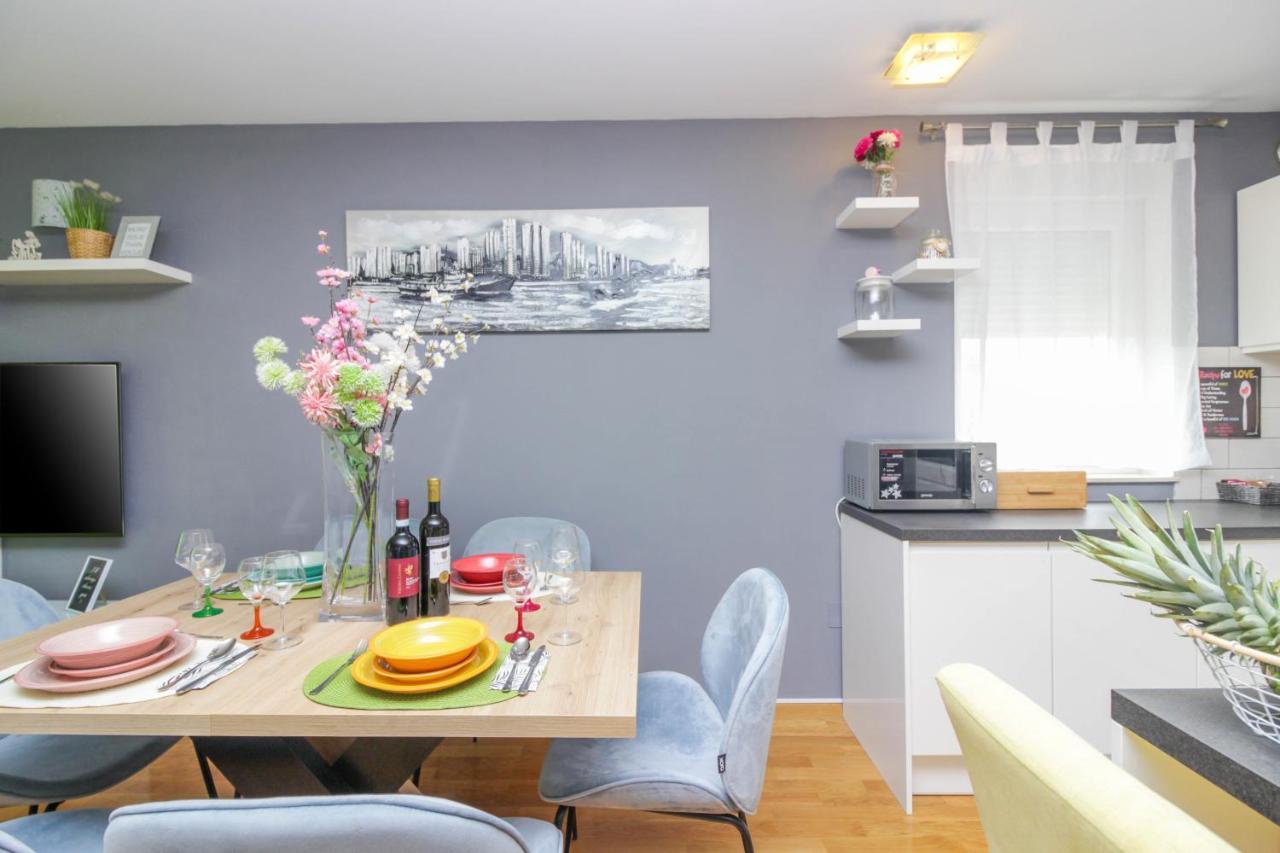 Apartman Tara Lejlighed Zadar Eksteriør billede